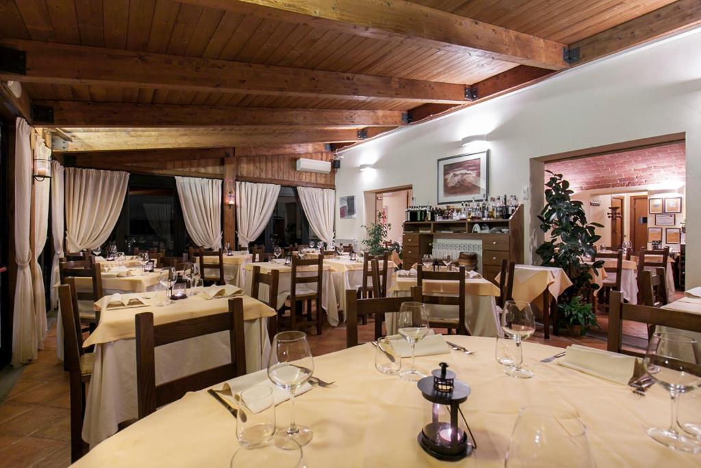 Hotel Il Conte Matto à Trequanda Extérieur photo